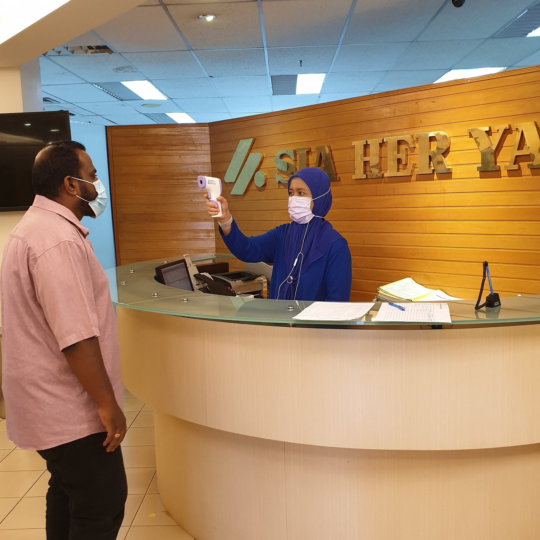 allace segamat sia her yam