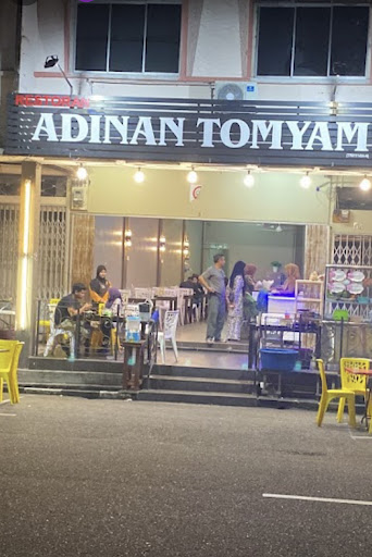 Adinan tomyam kota tinggi
