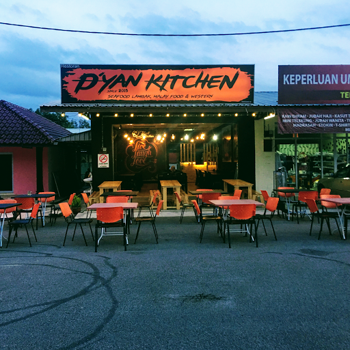 D'yan Kitchen