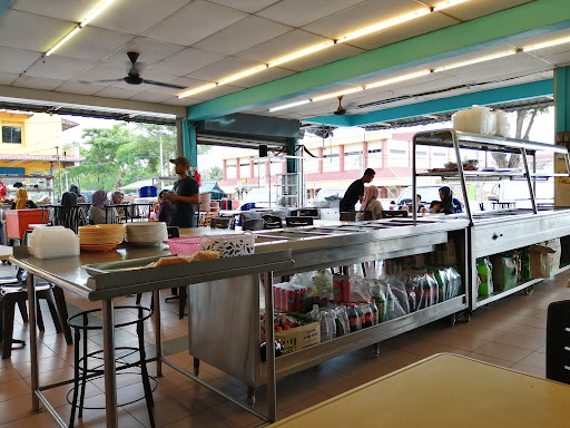 Restoren Warisan 3 Serangkai