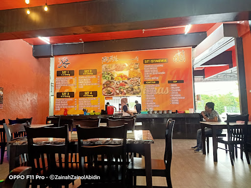 73 RESTORAN TOMYAM PEKAN NENAS