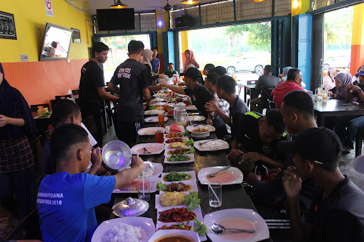 Restoran Makanan Laut Li Ewan Kuali Emas