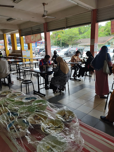 Sarapan Pagi Kak Yam (Medan Selera Pasar Peladang Skudai)