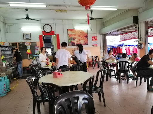 One Plus One Restaurant • 1 加 1