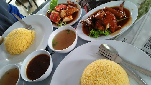 Nasi Ayam Tat