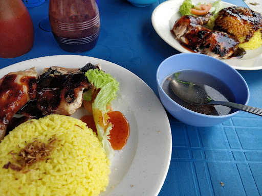 RESTORAN NASI AYAM PANGGANG(BAWAH POKOK)