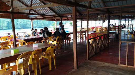 AMIN FLOATING RESTAURANT