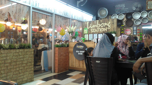 Restoran Limbong Station