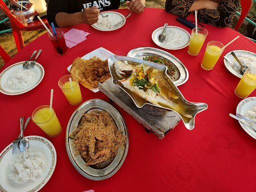 Restoran Makanan Laut Jetty One