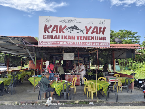 Kak Yah Gulai Ikan Temenung