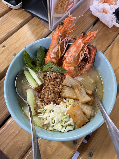 ELL’S KITCHEN DELIGHT