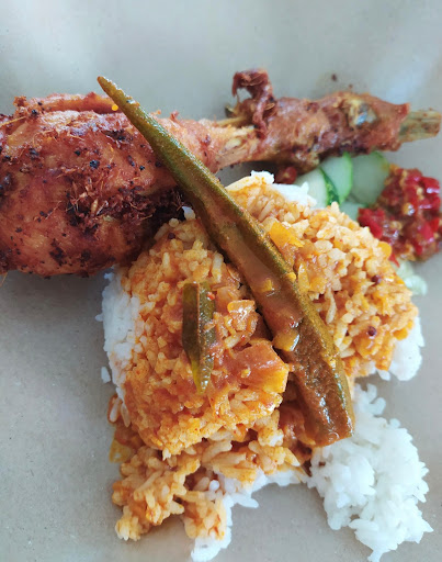 Briany curry house peringat