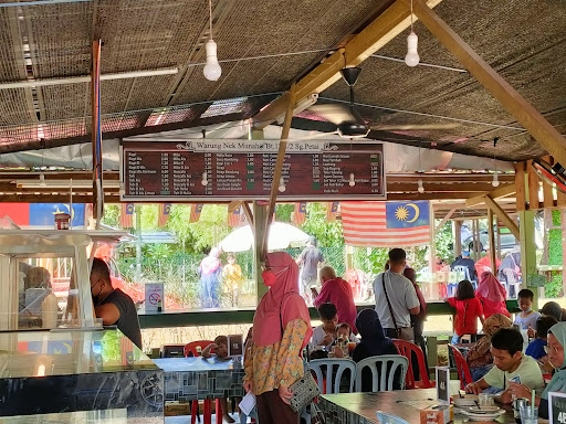 Warong SuTai @ Warung Nek Munah