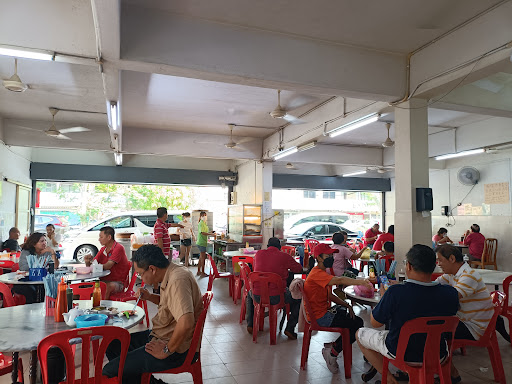 Kedai Makanan dan Minuman GW