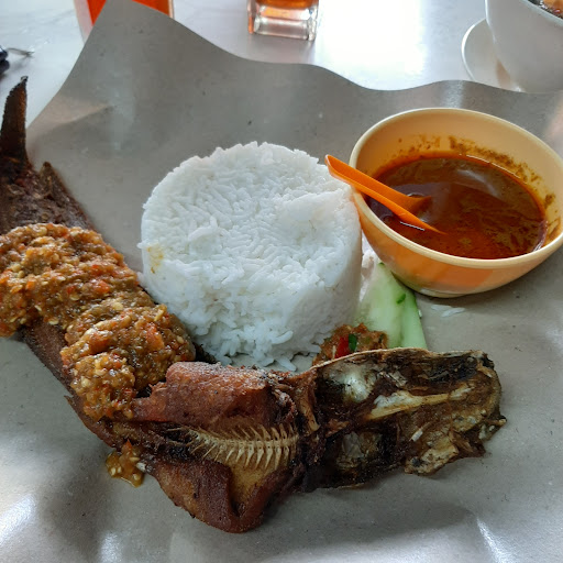 Restoran Nasi Kukus Sallimna