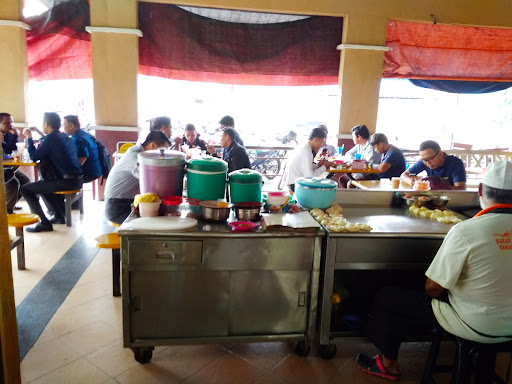 Kedai Makanan Dan Minuman Rokiah