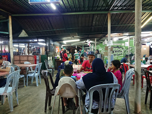 Warung Hijau Rojak Sotong