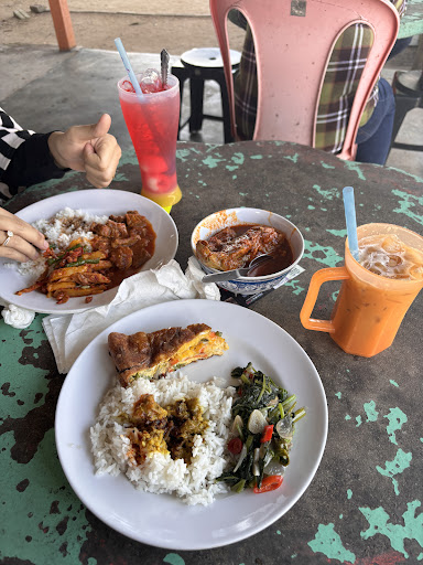 Kedai Makan Pak Akop