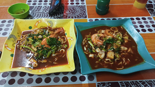 WARUNG KAK SITI TANJUNG DAHAN