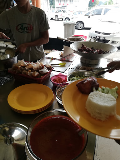 Hot Nasi Kukus Ayam Goreng Berempah Sungai Udang