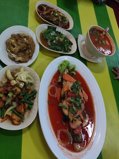 Amira Nabila Tomyam
