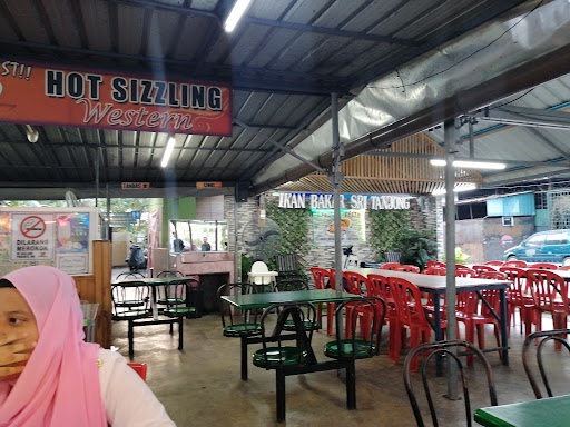 Ikan Bakar Sri Tanjong