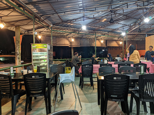 Kedai Makan XY Western