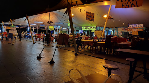 Anjung Selera Medan Selera Ketapang Pekan Pahang Darul Makmur