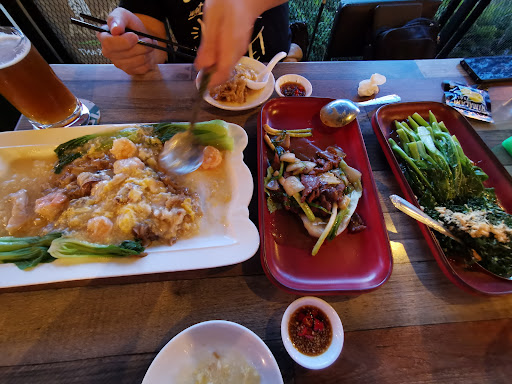 Lagenda Hill‘s Seafood Restaurant