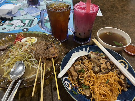 Unihaus FoodCourt Matang Jaya