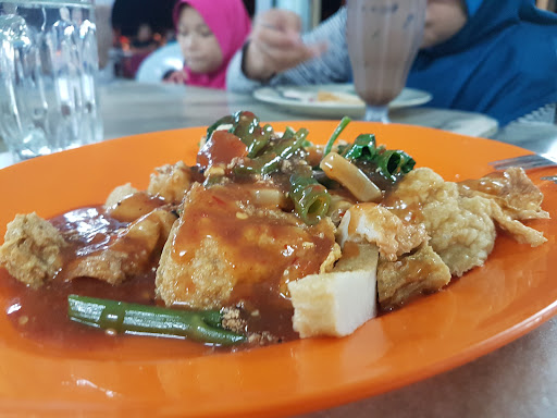 Man Yong Tau Foo (Restoran Pak Wan)