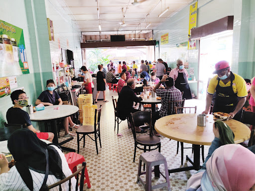 Nasi Ganja Ipoh ( Nasi Kandar ayam Merah)