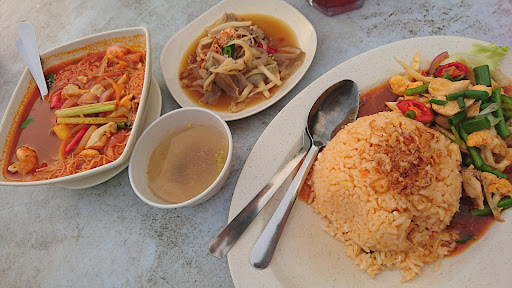Restoran Sakira (Thai/Malay Food) Ikan Bakar Fresh