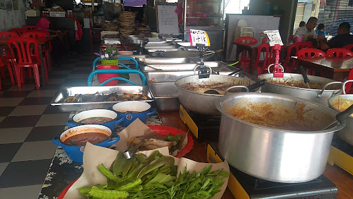 Restoran Nasi Ulam Lumut Ala Thai ( Pekan Lumut, Perak )