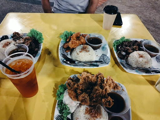 Larwoot Cafe ( Lumut, Perak )