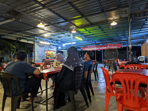 Kedai Makan Shah