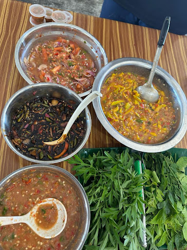 Kedai Makan Liyana Azroy