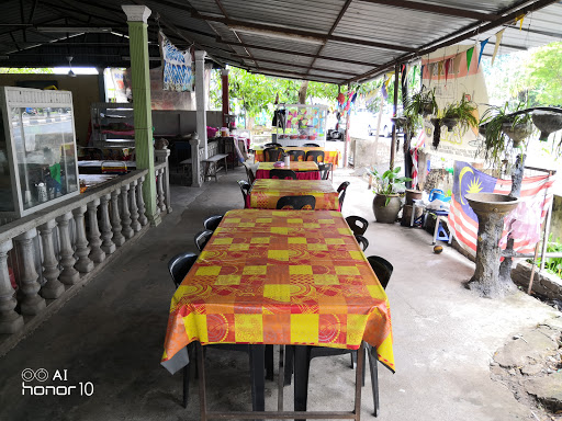 Warung Cik B