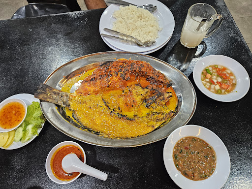 MONALISA IKAN BAKAR LANGKAWI