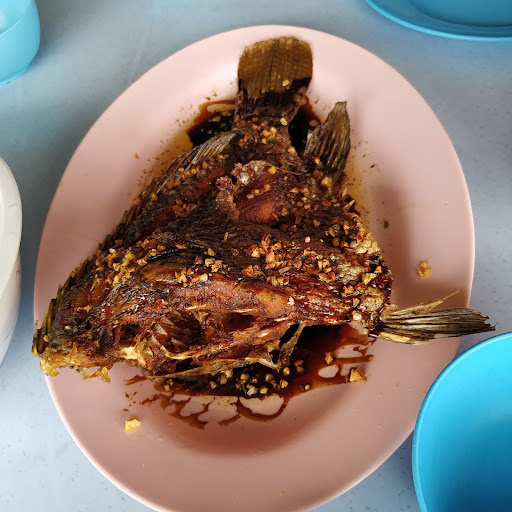 Gerai Pisompuruan Kampung Agudon