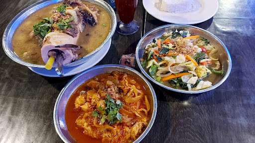 MUTIARA TOMYAM THAI SEAFOOD RESTORAN