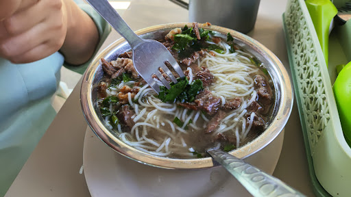 Gerai Makan Alif Mulyani