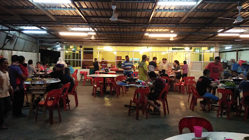 1Malaysia Steamboat (Halal)