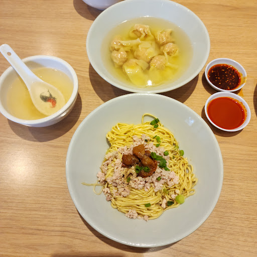 Holiao Noodles Cheras 优麵小铺@伍铺