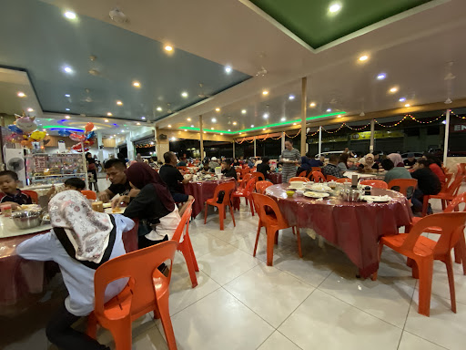 Sri Titingan Seafood Isnaji