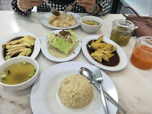 Nasi Ayam Hailam