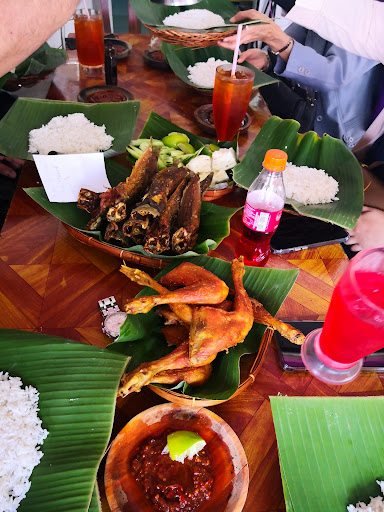 Kedai Makan "Pak Parman"