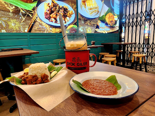 Bungkus Kaw Kaw @ Ampang Point