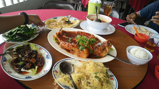 Restoran Azuna Tomyam Poktek