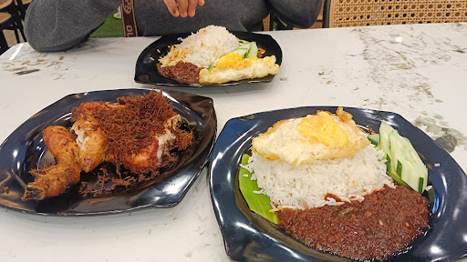 Nasi Lemak Teh Tarik